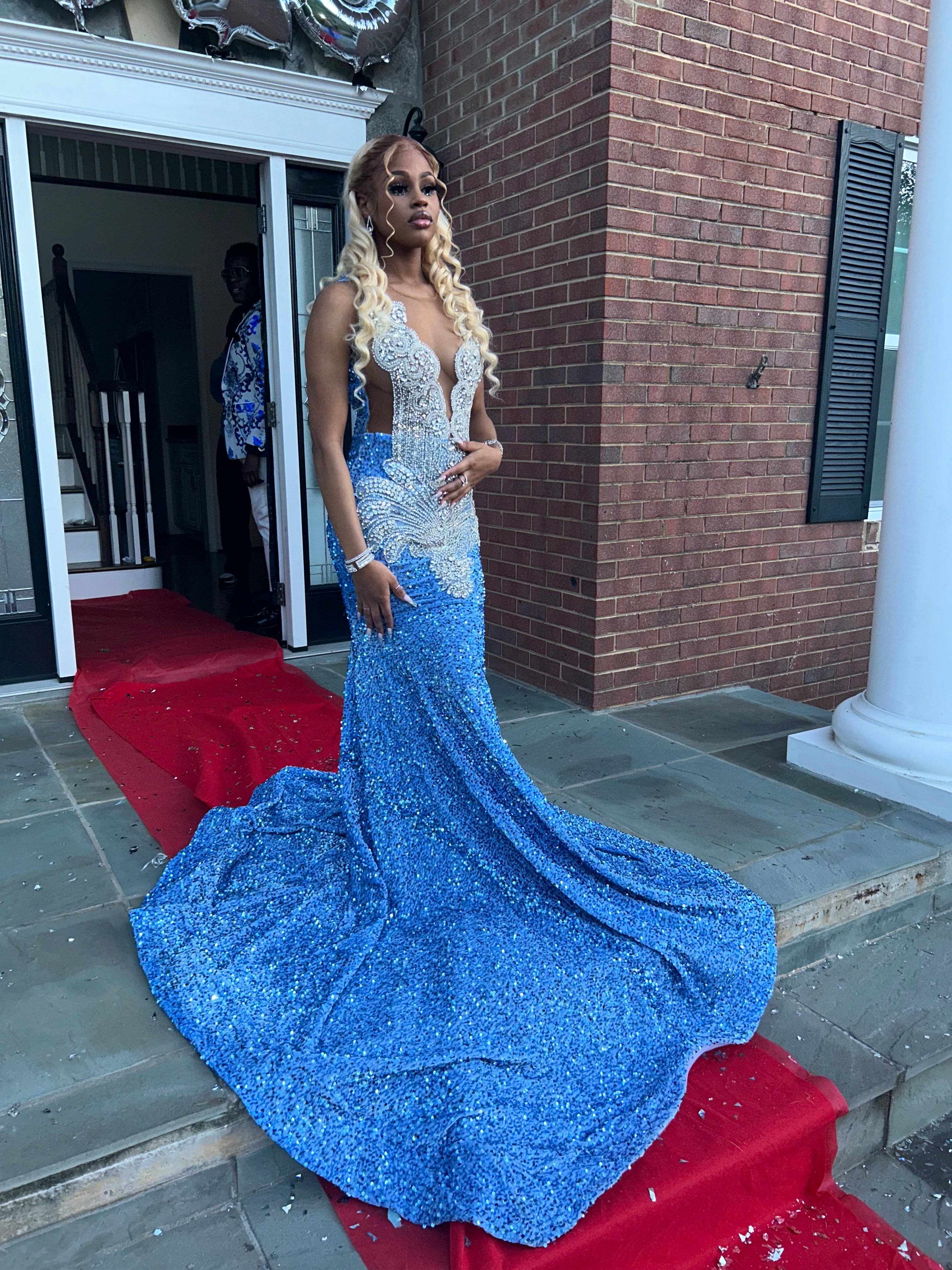 Prom Queen – Xaiken Ford LXG NYC Prom Queen – Xaiken Ford LXG NYC